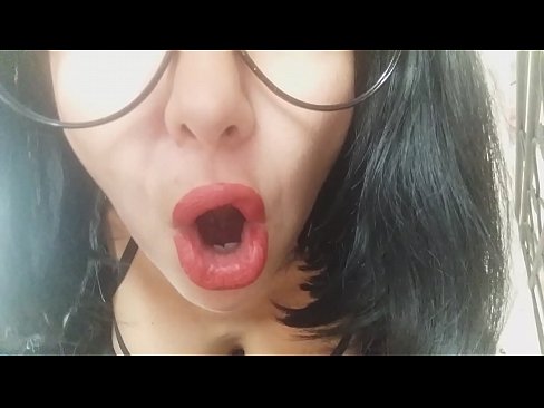 ❤️ Għasel, il-mammma tiegħek mhux se tħallik tmur l-iskola llum... Għandi bżonnek wisq... Porn magħmul fid-dar f'mt.milf300com.ru