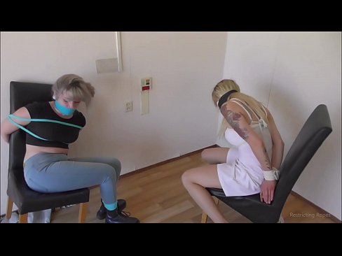 ❤️ Dipendenti / marbuta u gagged / damsel f'diffikultà Porn magħmul fid-dar f'mt.milf300com.ru