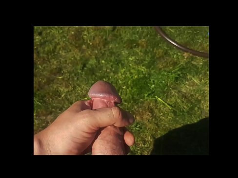 ❤️ Hottie sħun gets pussy roża tagħha fucked u cums bi squirt fi ġnien tas-sajf Porn magħmul fid-dar f'mt.milf300com.ru