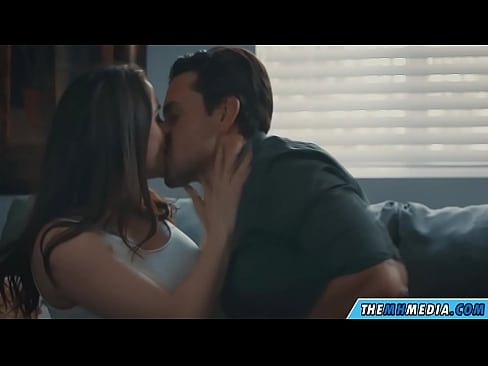 ❤️ Sess romantic ma' mom busty tajba Porn magħmul fid-dar f'mt.milf300com.ru