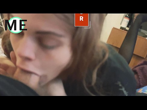 ❤️ Dick tal-gerżuma, pantyhose mqatta u tkaken imqattgħin sbieħ li jiltaqgħu Porn magħmul fid-dar f'mt.milf300com.ru