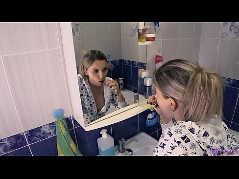 ❤️ Hack ma 'żgħażagħ fil-piġami truf orali cum fil-ħmar - letty iswed Porn magħmul fid-dar f'mt.milf300com.ru